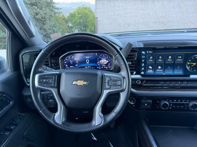 Used 2024 Chevrolet Silverado 2500 LT AWD/4WD image 13