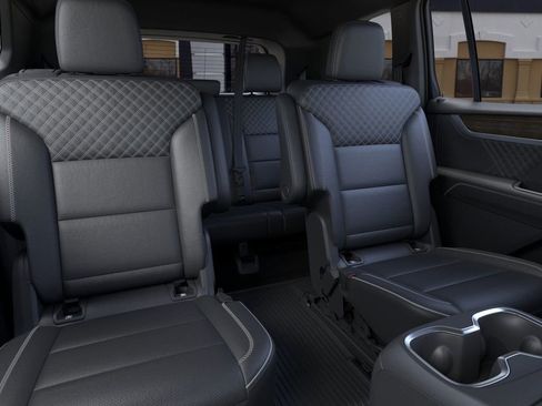 New 2026 GMC Acadia Denali w/ Super Cruise Package image 18