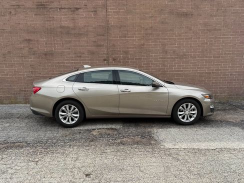 Used 2023 Chevrolet Malibu LT FWD image 6