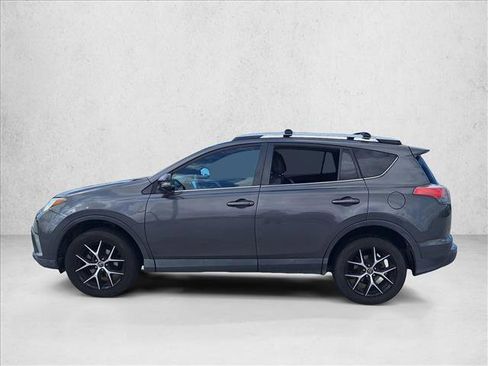 Used 2016 Toyota RAV4 SE FWD image 8