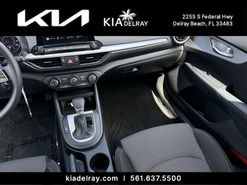 Certified 2024 Kia Forte LXS w/ LXS Technology Package FWD image 13