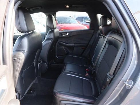 Certified 2024 Ford Escape ST-Line image 10