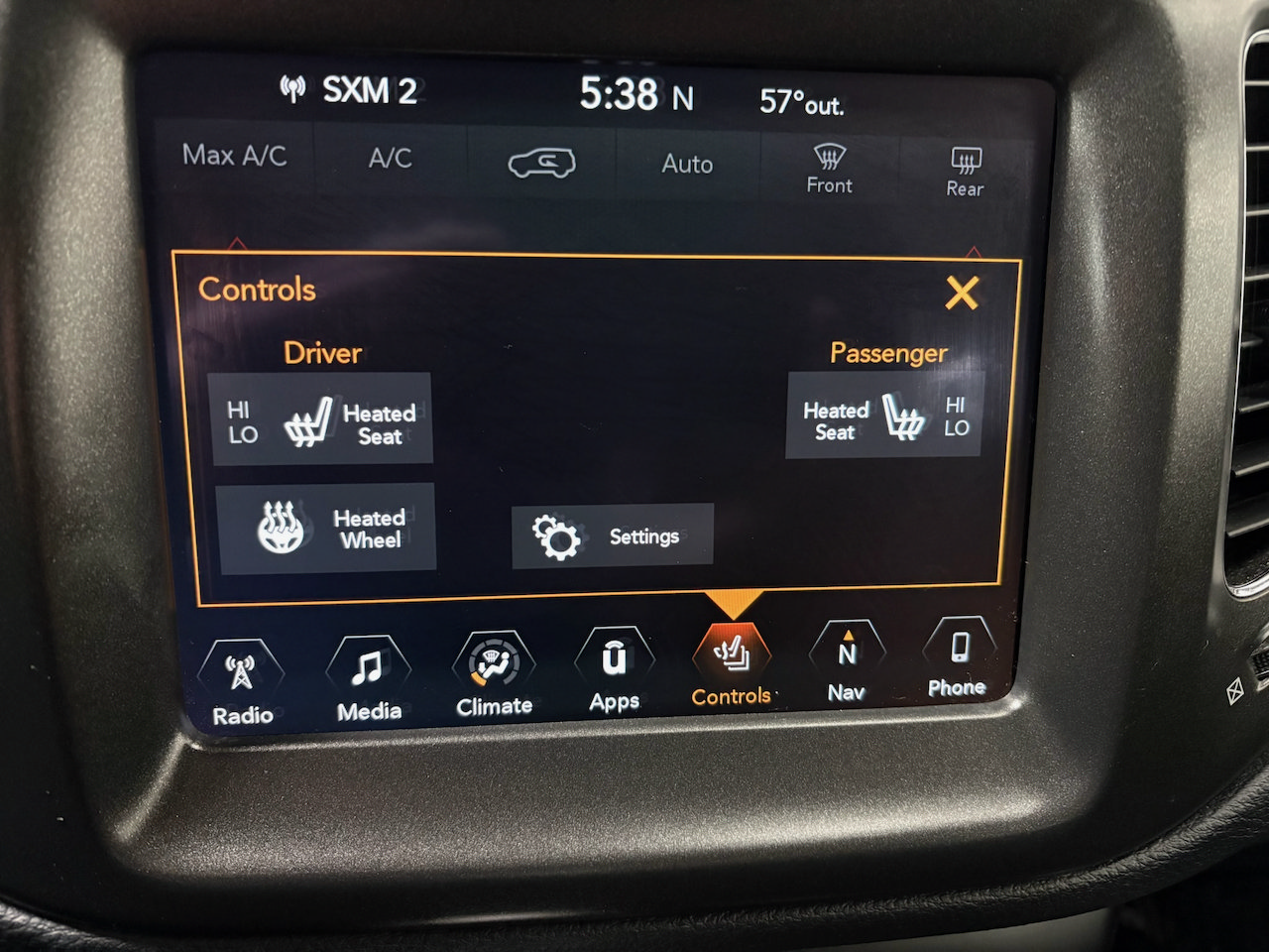 Used 2018 Jeep Compass Trailhawk w/ Leather Interior Group AWD/4WD image 21