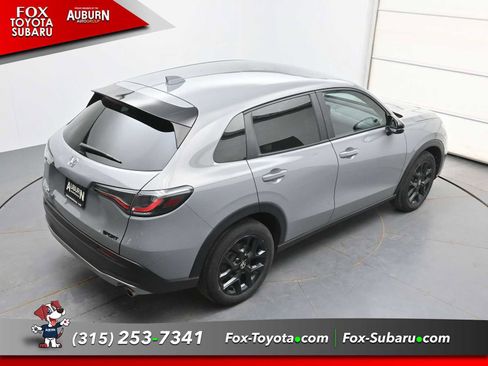 Used 2024 Honda HR-V Sport image 25