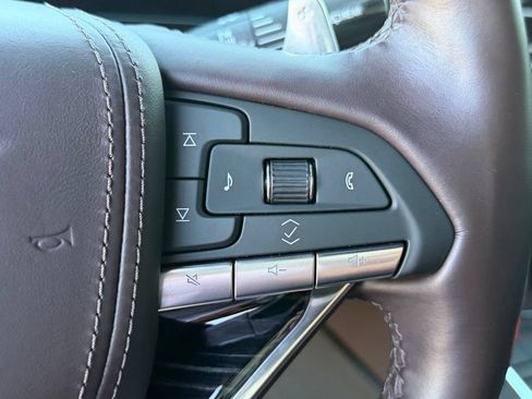 Used 2024 Cadillac Escalade V AWD/4WD image 24