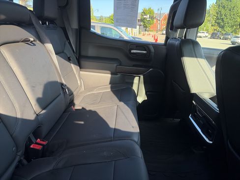 Used 2021 GMC Sierra 1500 SLT w/ SLT Premium Plus Package AWD/4WD image 6