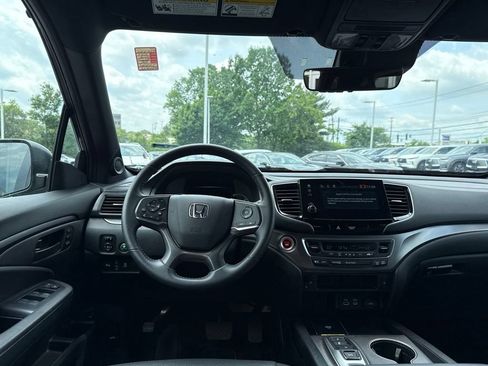 Used 2024 Honda Passport EX-L image 28
