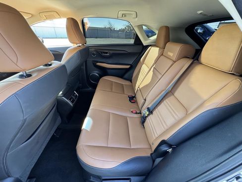 Used 2019 Lexus NX 300 FWD image 21