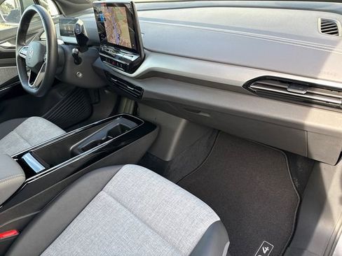 Certified 2023 Volkswagen ID.4 Pro image 23