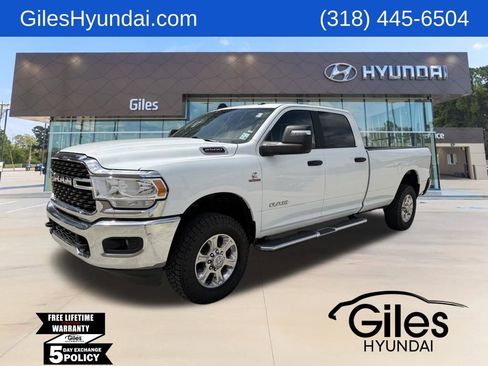 Used 2024 RAM 2500 Big Horn AWD/4WD image 1