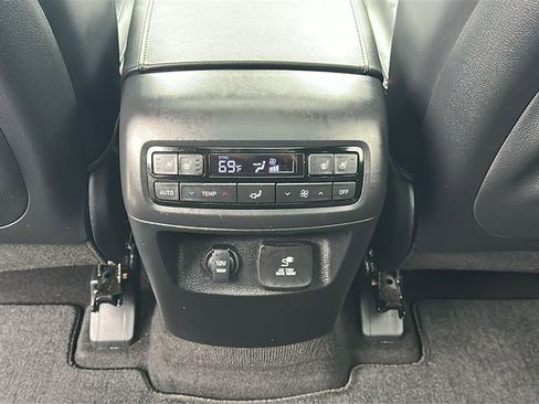 Used 2022 Hyundai Palisade Calligraphy w/ Cargo Package image 31