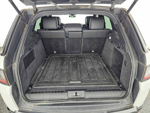 Used 2019 Land Rover Range Rover Sport HSE image 14