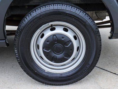 Used 2015 Ford Transit 150 148 Medium Roof RWD image 18