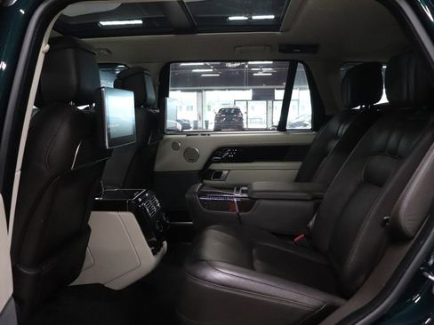 Used 2019 Land Rover Range Rover Long Wheelbase Autobiography image 15