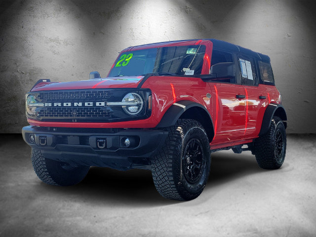 Used 2023 Ford Bronco Wildtrak AWD/4WD image 5
