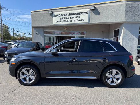Used 2018 Audi Q5 2.0T Premium Plus w/ Premium Plus Package AWD/4WD image 4