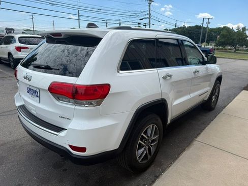 Used 2019 Jeep Grand Cherokee Limited AWD/4WD image 7