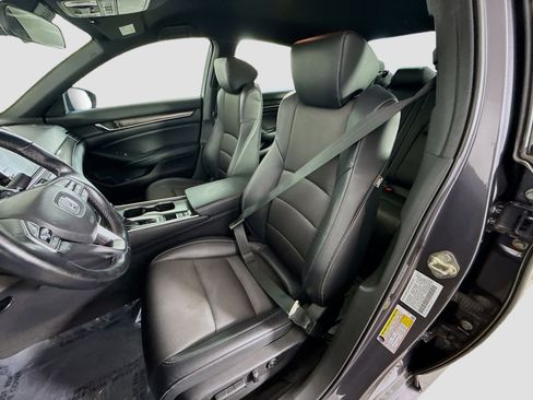 Used 2018 Honda Accord Sport image 22