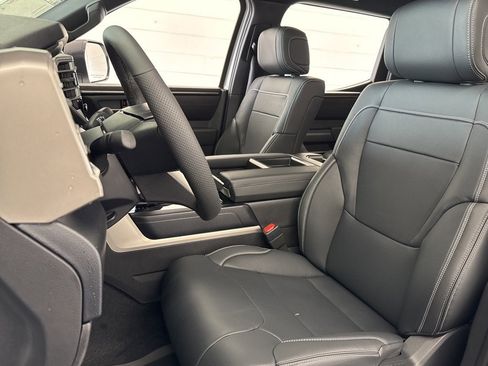 New 2026 Toyota Tundra SR5 image 15