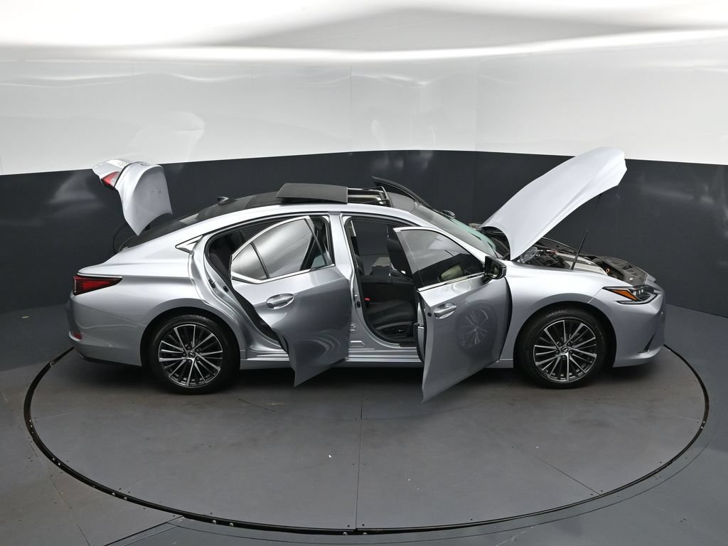 Used 2025 Lexus ES 350 w/ Premium Package FWD image 49