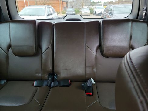 Used 2022 Nissan Armada Platinum w/ Captain's Chairs Package image 20