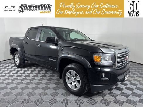 Used 2016 GMC Canyon SLE w/ SLE Convenience Package image 1