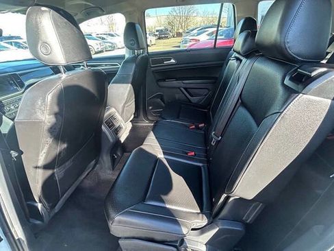 Used 2018 Volkswagen Atlas SE image 11