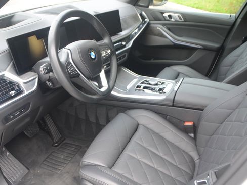 Used 2026 BMW X5 sDrive40i RWD image 2