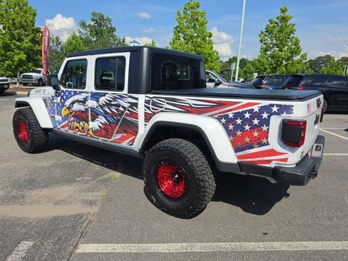 New 2025 Jeep Gladiator Sport AWD/4WD image 3