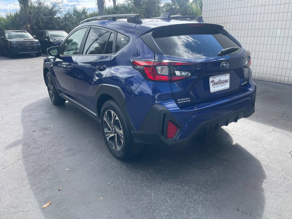 Used 2025 Subaru Crosstrek 2.5i Premium AWD/4WD image 3