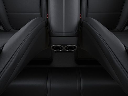 Used 2025 Mercedes-Benz C 300 Sedan image 47