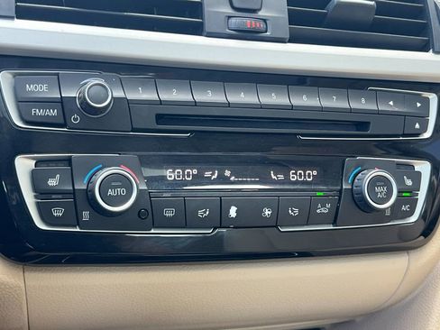 Used 2018 BMW 320i Sedan image 19