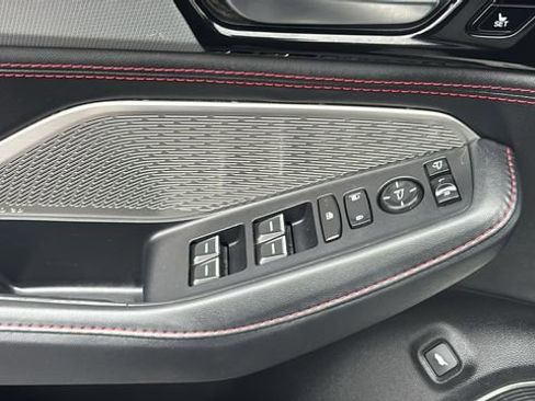 Used 2023 Acura MDX A-Spec image 13