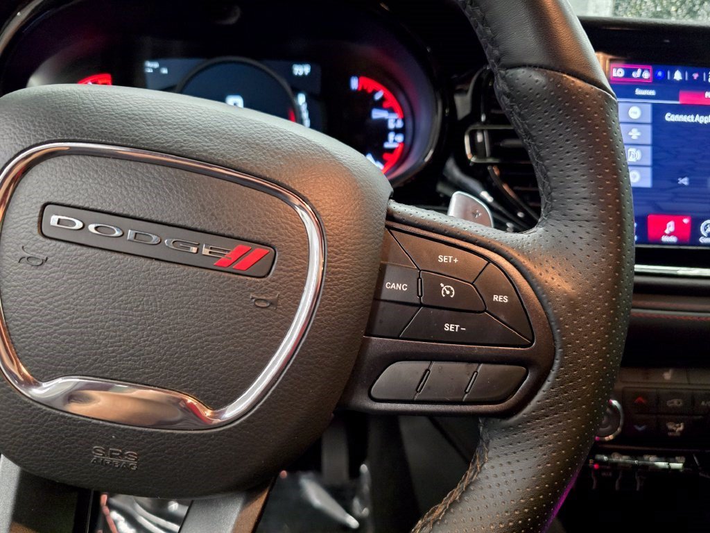 Used 2025 Dodge Durango GT RWD image 18