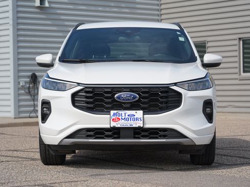Used 2023 Ford Escape ST-Line Select AWD/4WD image 9