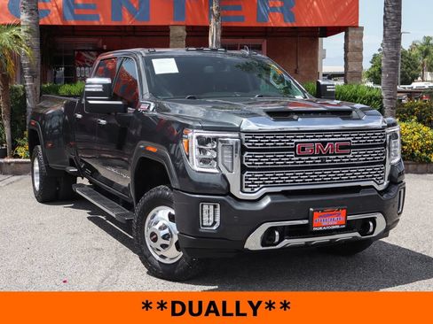 Used 2022 GMC Sierra 3500 Denali AWD/4WD image 2