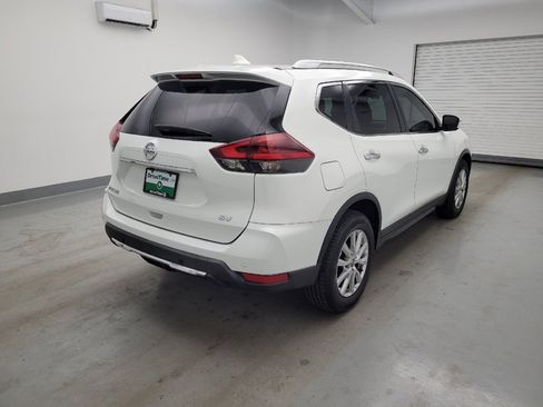 Used 2019 Nissan Rogue SV FWD image 9