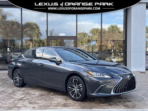 Used 2025 Lexus ES 300h w/ Premium Package image 1