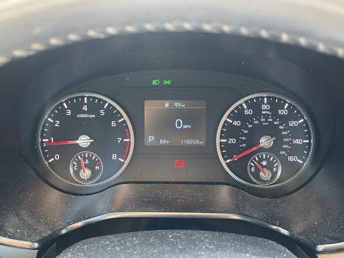 Used 2020 Kia Telluride LX AWD/4WD image 9