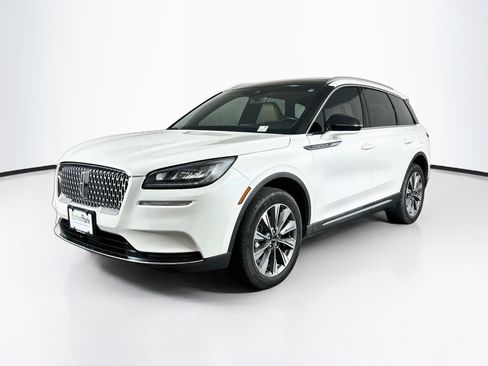 Used 2022 Lincoln Corsair Reserve w/ Elements Package AWD/4WD image 3