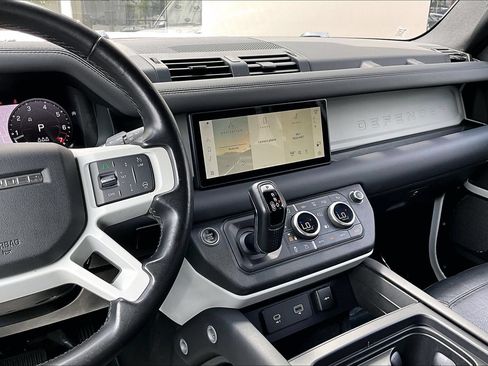 Used 2024 Land Rover Defender 110 S AWD/4WD image 6