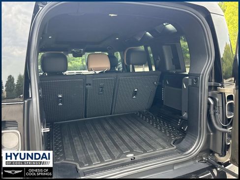 Used 2025 Land Rover Defender 110 X AWD/4WD image 13