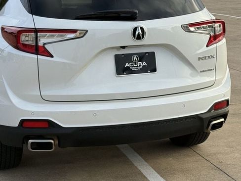 Used 2024 Acura RDX SH-AWD w/ Technology Package image 6