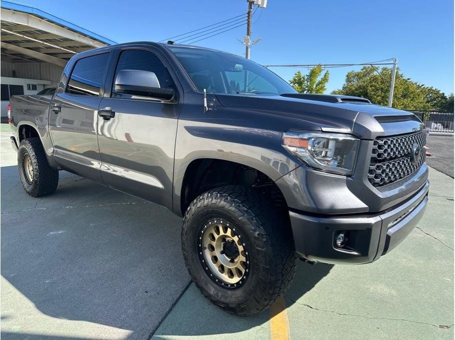 Used 2018 Toyota Tundra SR5 w/ TRD Sport Package AWD/4WD image 5