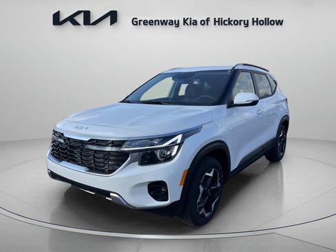 New 2026 Kia Seltos S image 3