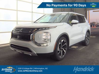 Used 2024 Mitsubishi Outlander SE Black Edition