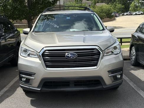 Used 2019 Subaru Ascent Limited AWD/4WD image 2