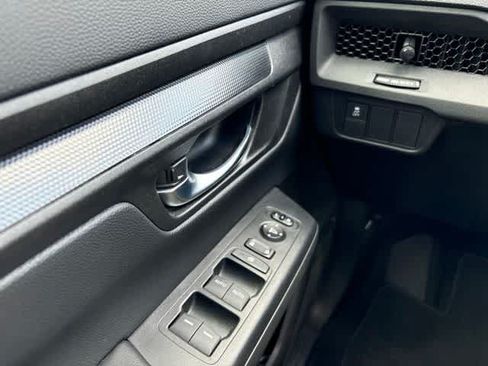 Used 2025 Honda CR-V EX image 24