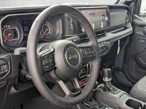 New 2026 Jeep Gladiator Mojave AWD/4WD image 3