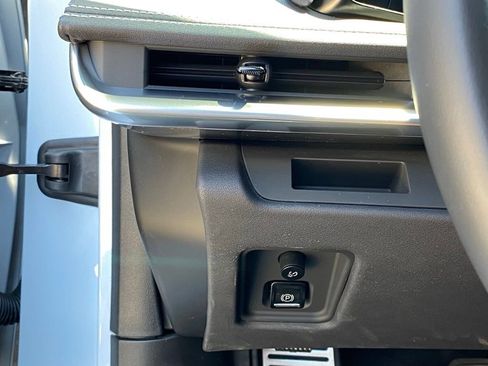 Used 2023 Chevrolet Corvette Stingray Convertible w/ Battery Protection Package RWD image 13